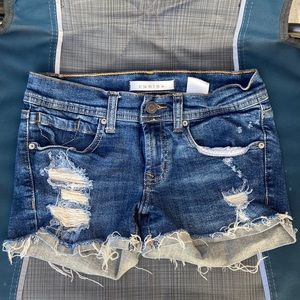 eunina jean shorts